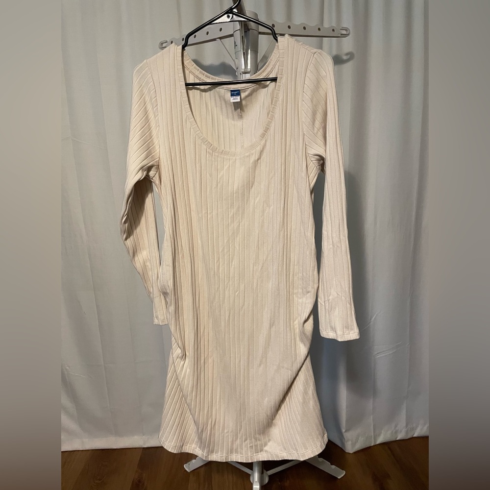Maternity Rib-Knit Bodycon Dress